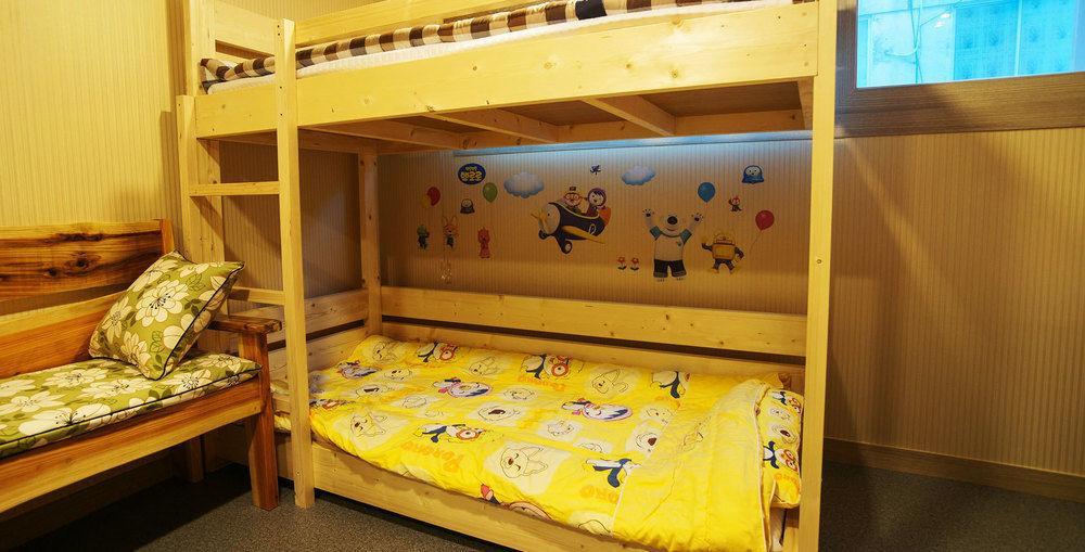 J2 Family Hotel Чеджудо Экстерьер фото
